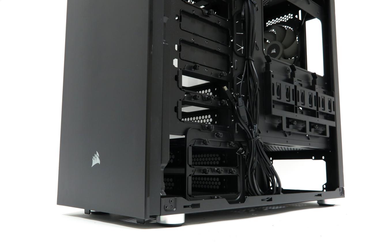 [11/03/2019] Corsair Carbide 678C: Corsairs neues Edelgehäuse mit geringer Geräuschkulisse im Test (17)