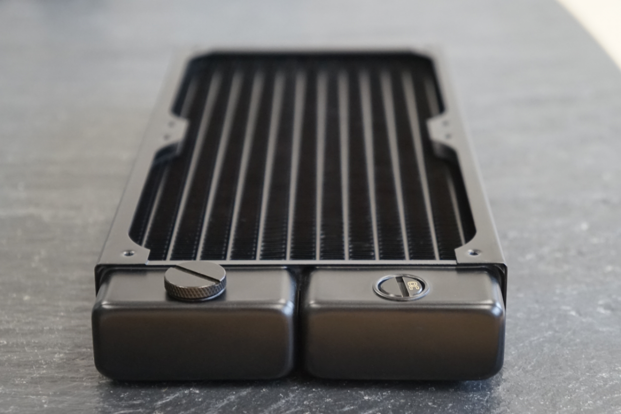 [18/04/2019] Alphacool Nexxxos V.2: Beliebte Radiatoren erhalten optisches Update (1)