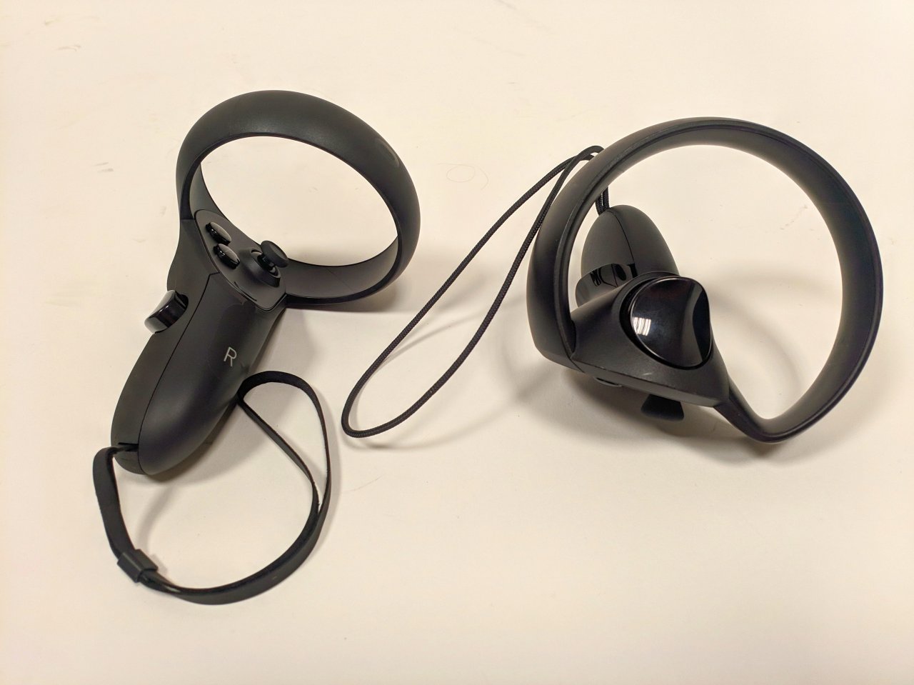 [30/04/2019] Oculus Quest im Test: Alter und neuer Controller