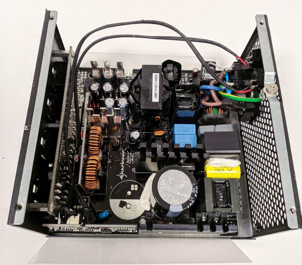 [07/04/2019] Sharkoon Silentstorm Cool Zero 650 Watt im Test (13)