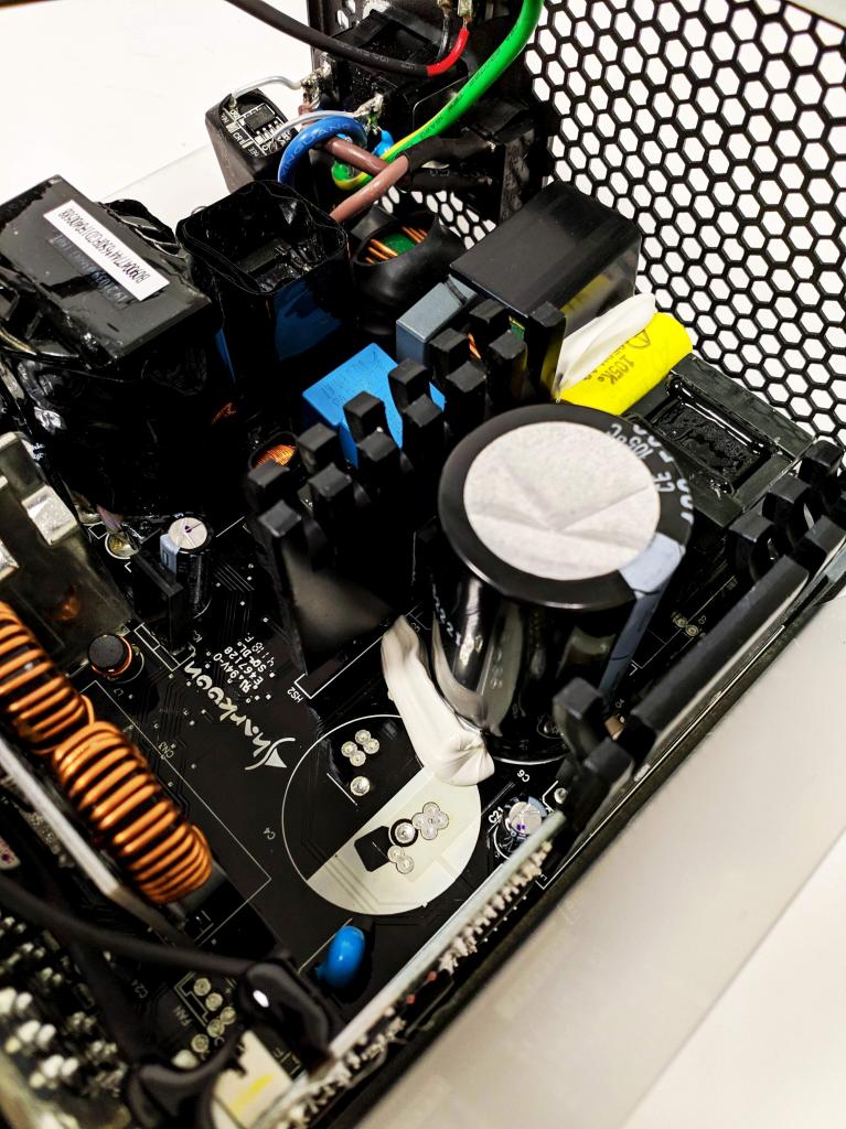 [07/04/2019] Sharkoon Silentstorm Cool Zero 650 Watt im Test (14)