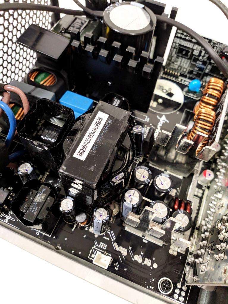[07/04/2019] Sharkoon Silentstorm Cool Zero 650 Watt im Test (18)