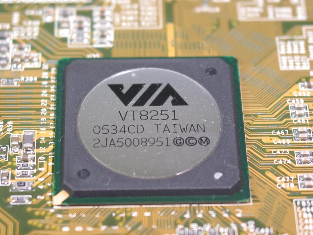 [06/04/2019] Update vom 07.04.2019: Mainboard von PCGH_Stephan (PCGH-Bildarchiv)