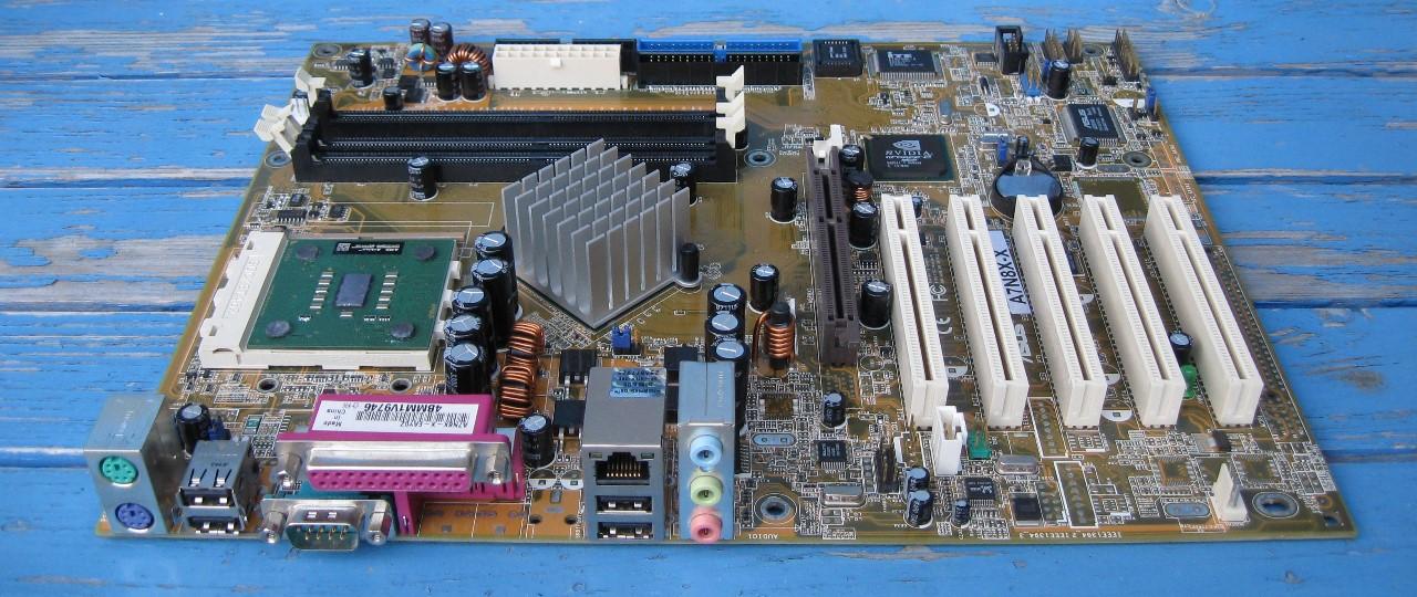 [06/04/2019] Update vom 07.04.2019: Mainboard von Poulton