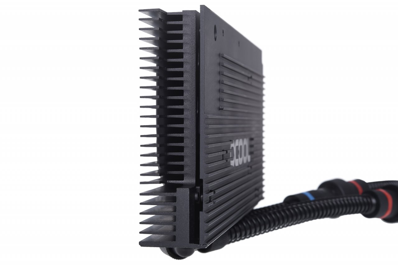 [03/05/2019] AMD Radeon VII: Erste AiO-Wasserkühlung von Alphacool verfügbar (6)