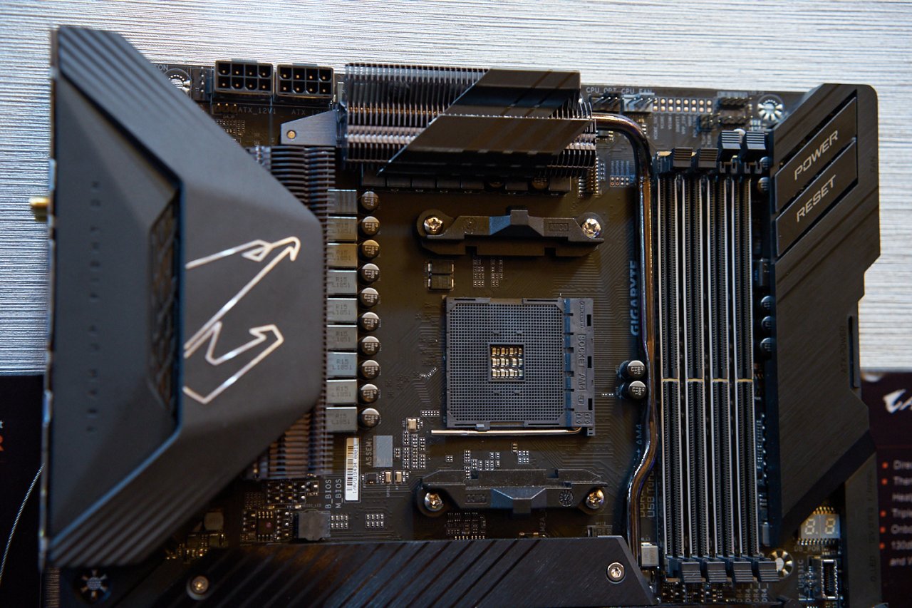 Gigabyte X570 Aorus Xtreme 3