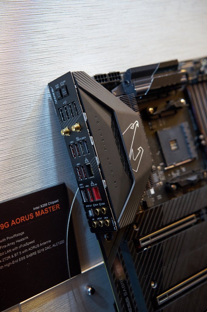 Gigabyte X570 Aorus Xtreme 6