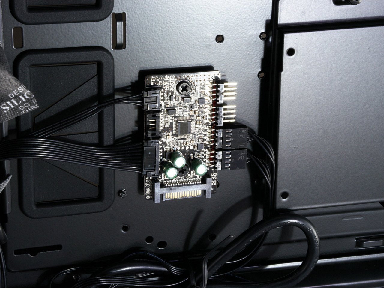 [21/05/2019] Cooler Master Mastercase SL600M (17)