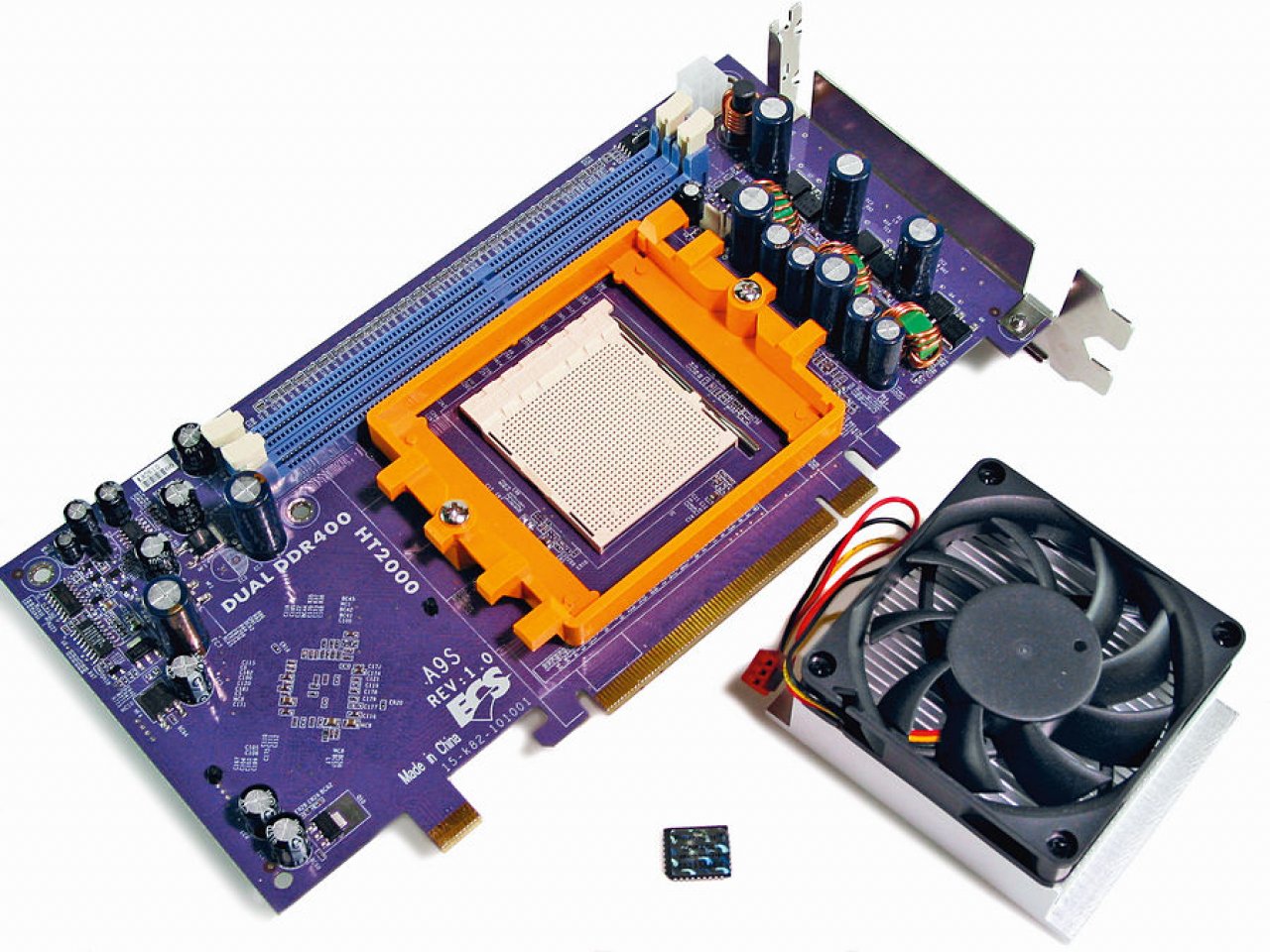 [07/06/2019] Update vom 09.06.2019: Mainboard von PCGH_Stephan (PCGH-Bildarchiv)