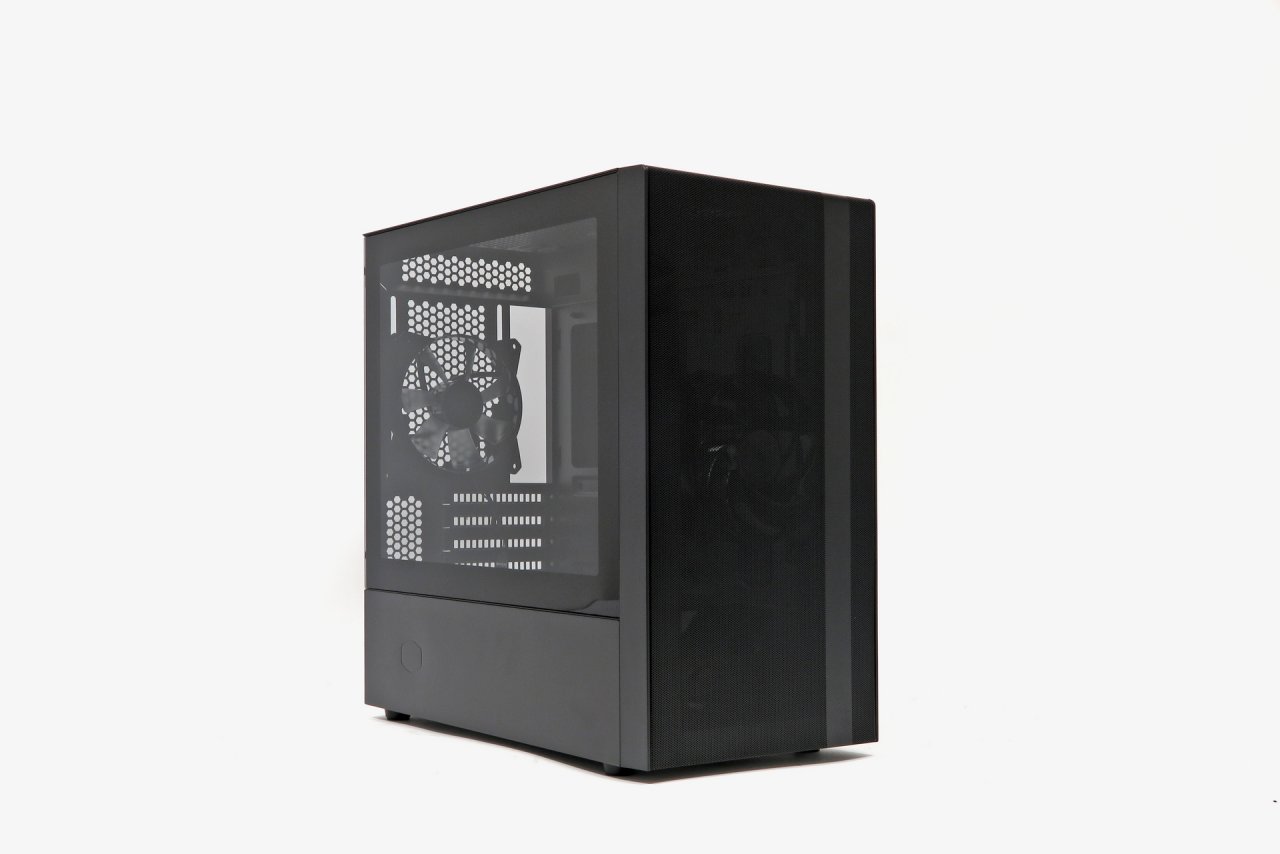 [06/06/2019] Cooler Master Masterbox NR400 (Micro-ATX/Mini-ITX); Note: 2,73 (neues Wertungssystem)