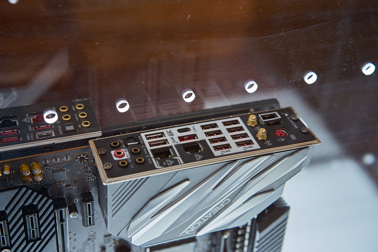 [04/06/2019] MSI Prestige X570 Creation: Mainboard-Flaggschiff für Ryzen 3000 mit 12 × USB 3.1 hinten (2)