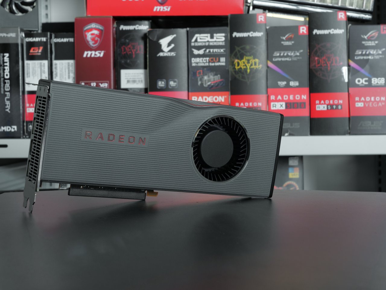 [03/07/2019] Radeon RX 5700 (XT): Custom-Designs erst ab Mitte August (1)
