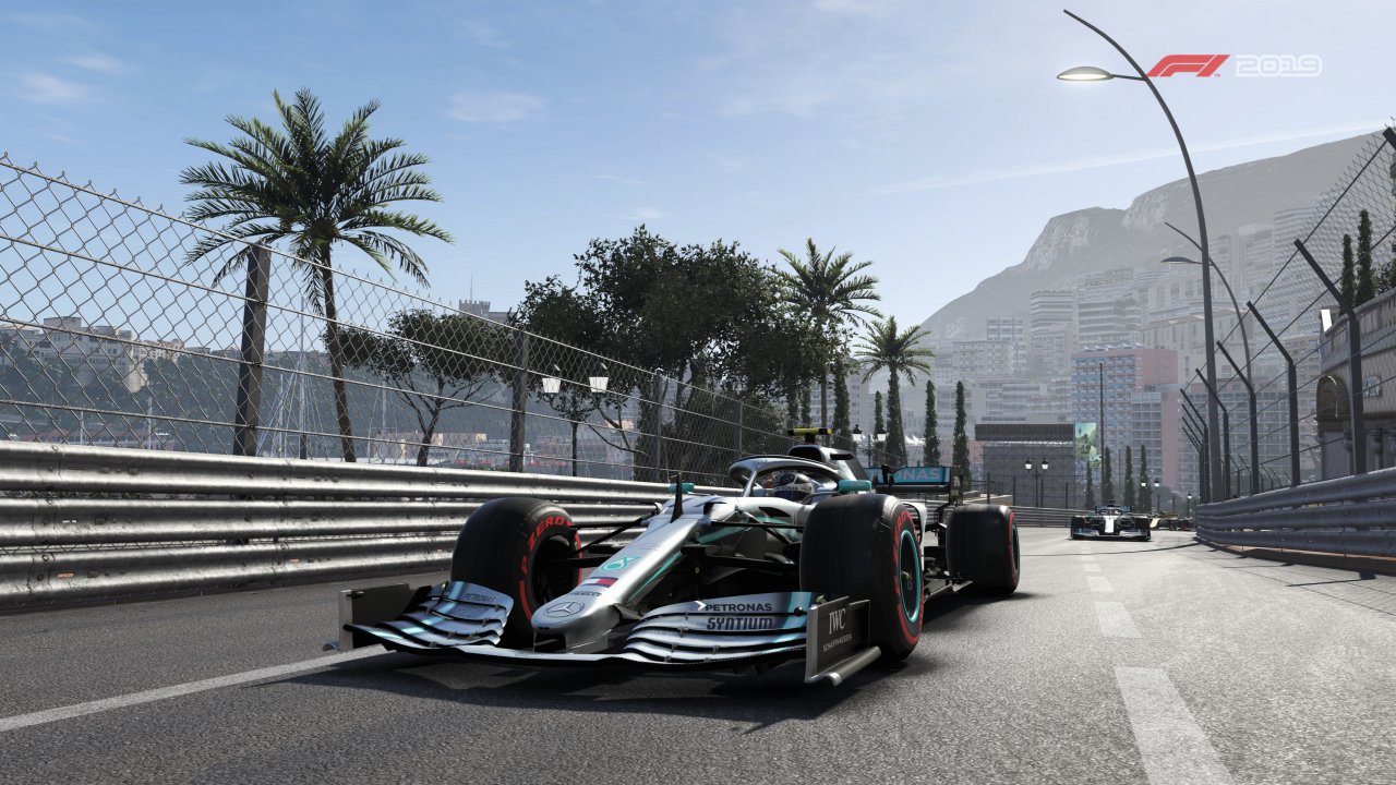 [17/07/2019] F1 2020: Seit dem dem 10. Juli wird wieder mit DX12 geheizt. Die Lower-Level-API lief in F1 2019 bereits so, wie man das erwartet: flüssiger als DX11. Außerdem realisieren die Entwickler unter DX12 erweiterte Effekte.