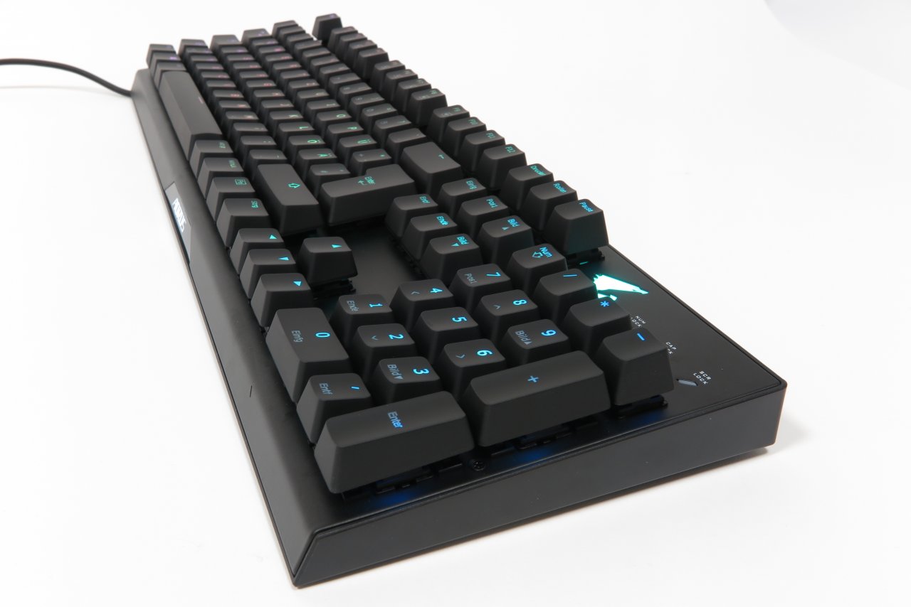 [24/07/2019] Gigabyte Aorus K9 Optical: Ist Gigabytes Gamer-Keyboard mit optischen, austauschbaren Tastern ein toller Spielpartner? (10)