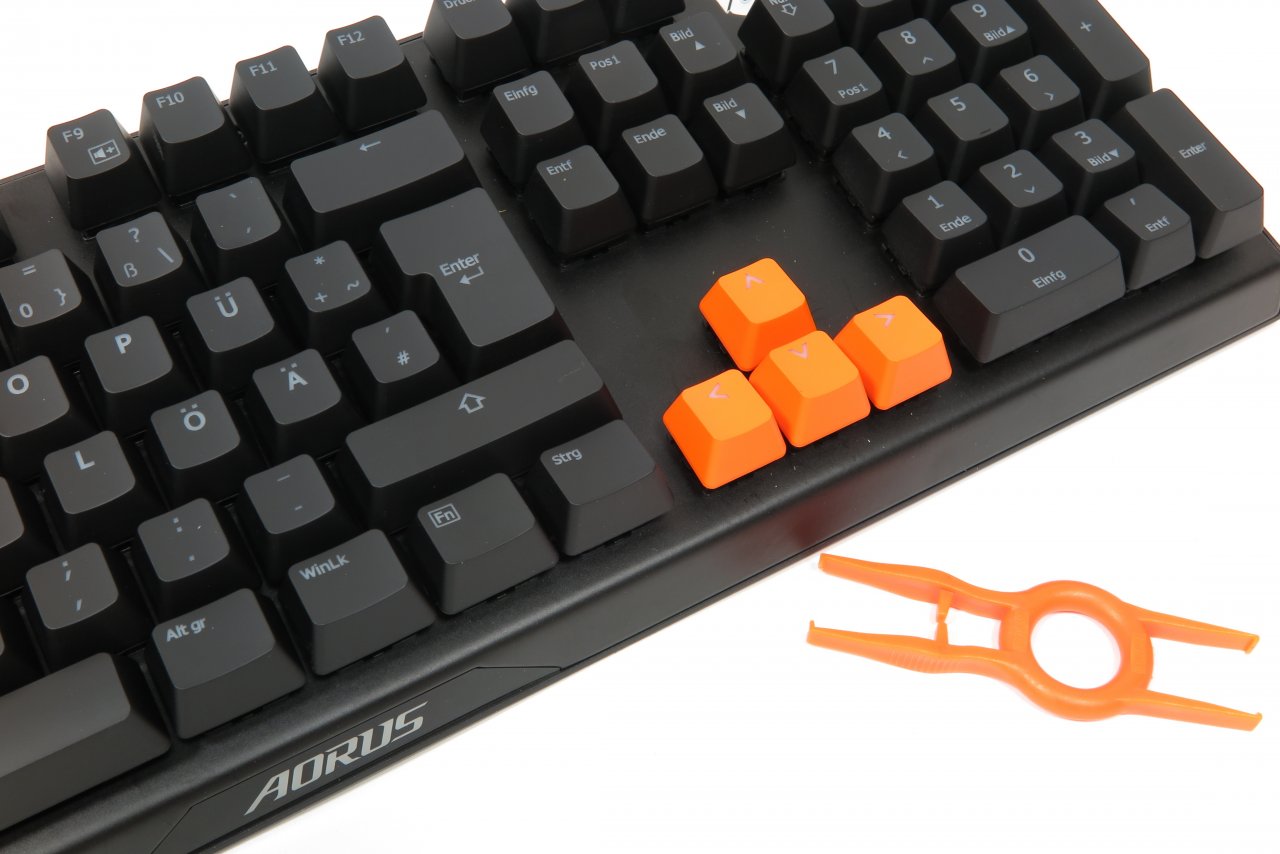 [24/07/2019] Gigabyte Aorus K9 Optical: Ist Gigabytes Gamer-Keyboard mit optischen, austauschbaren Tastern ein toller Spielpartner? (22)
