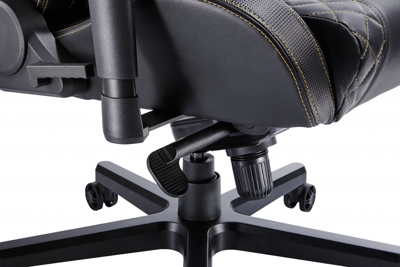 [10/07/2019] Tesoro Zone X: Wie bequem und ergonomisch ist Tesoros neues, preislich attraktives Sitzmöbel für Spieler? (7)