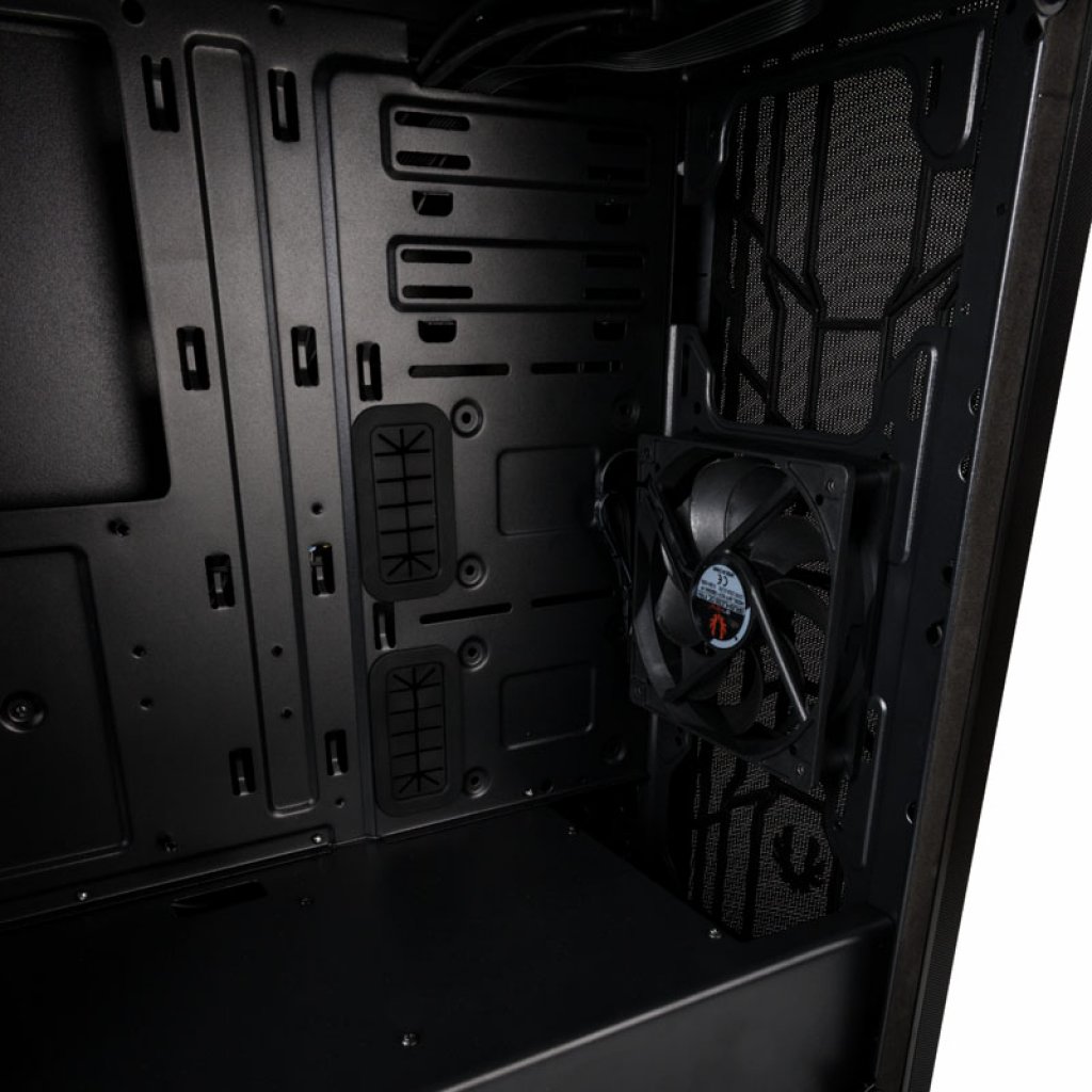 [14/08/2019] Bitfenix Nova Mesh (6)