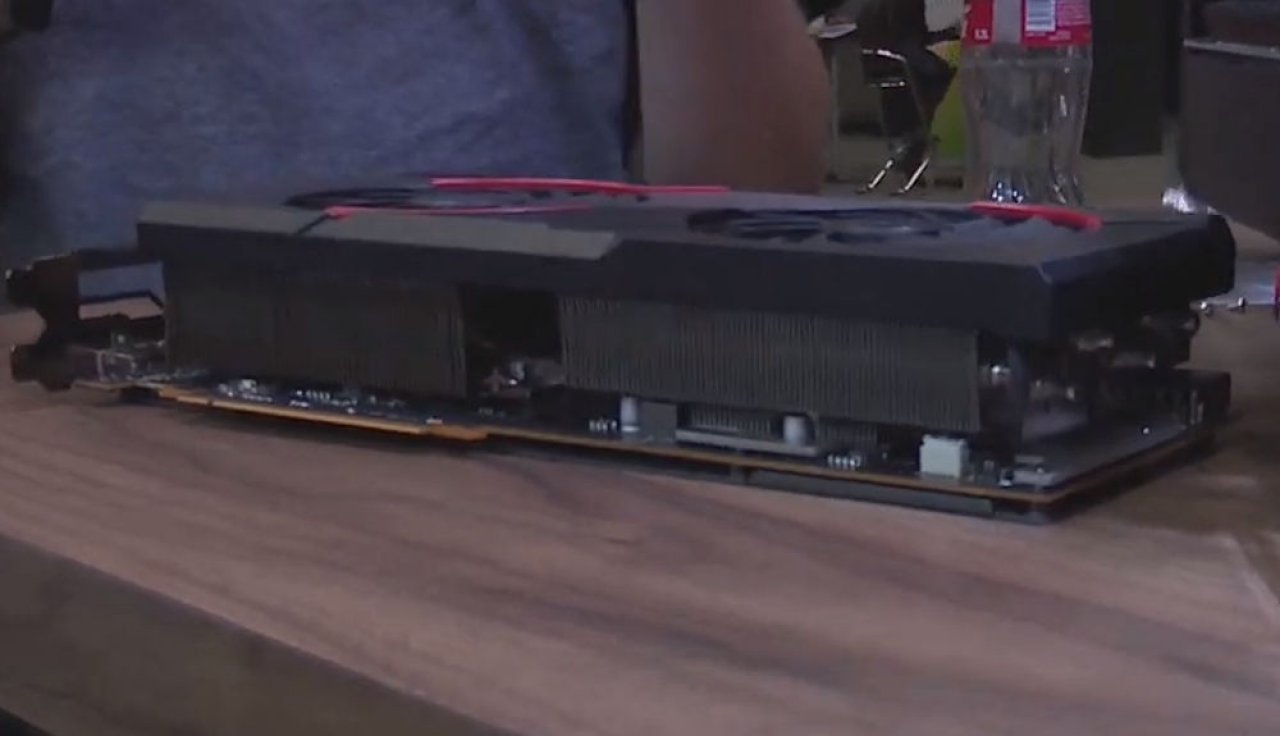 [20/08/2019] MSI Radeon RX 5700 (XT) Gaming: Neues Custom-Modell mit Triple-Slot-Kühler auf der Gamescom (5)