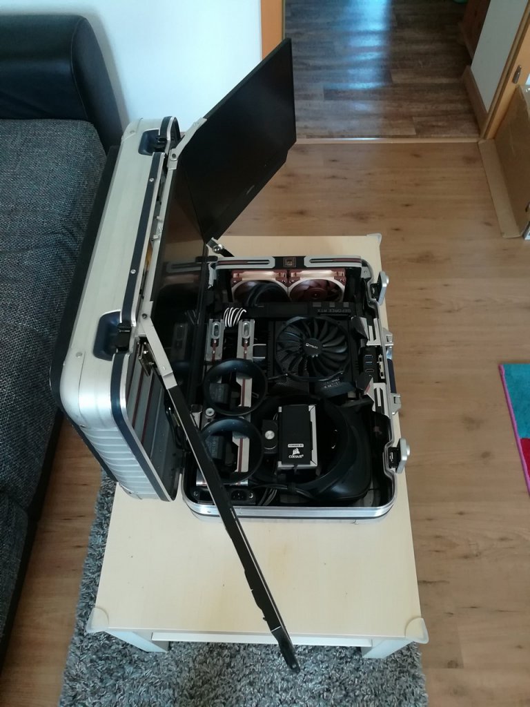 [15/08/2019] PC von schneemann