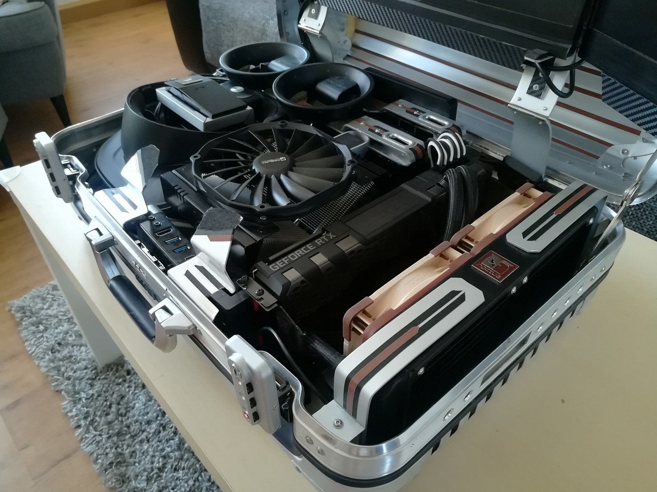 [15/08/2019] PC von schneemann