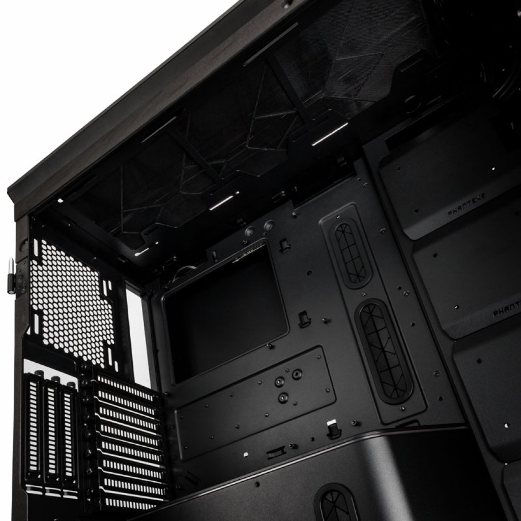 [17/08/2019] Phantek Enthoo Luxe 2 (9)