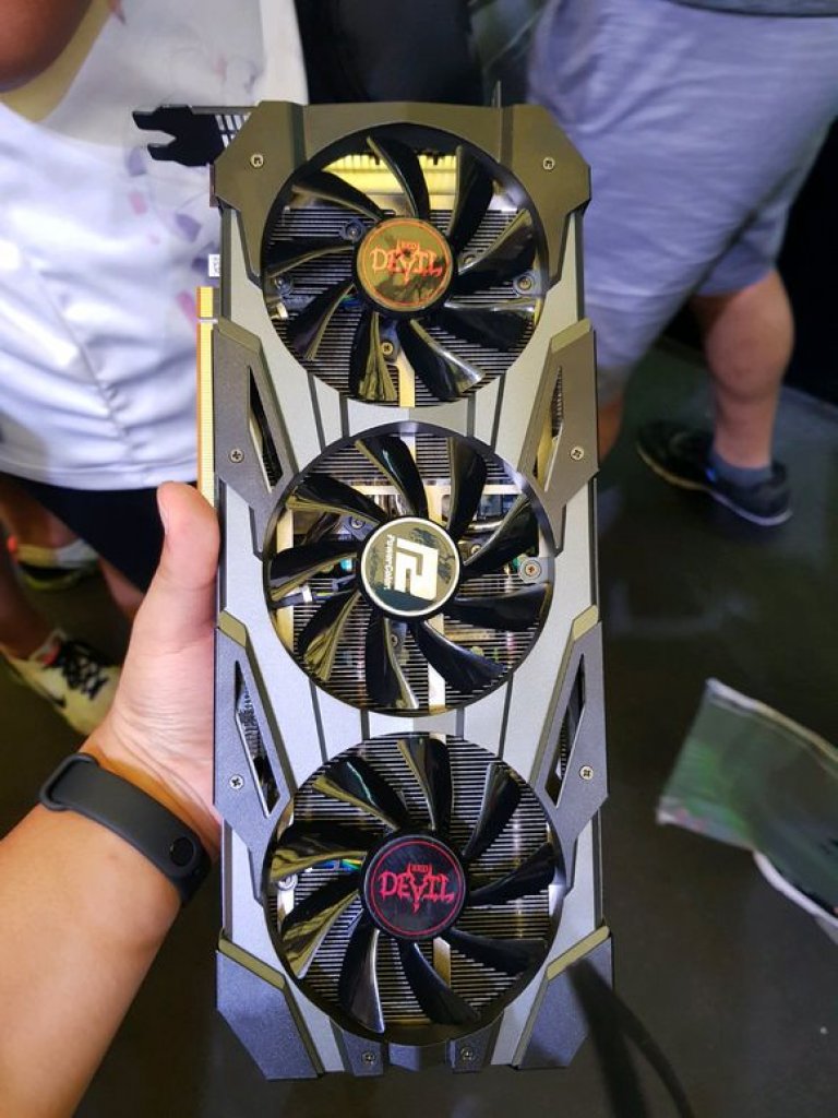 [05/08/2019] Powercolor Radeon RX 5700 (XT) Red Devil (2)