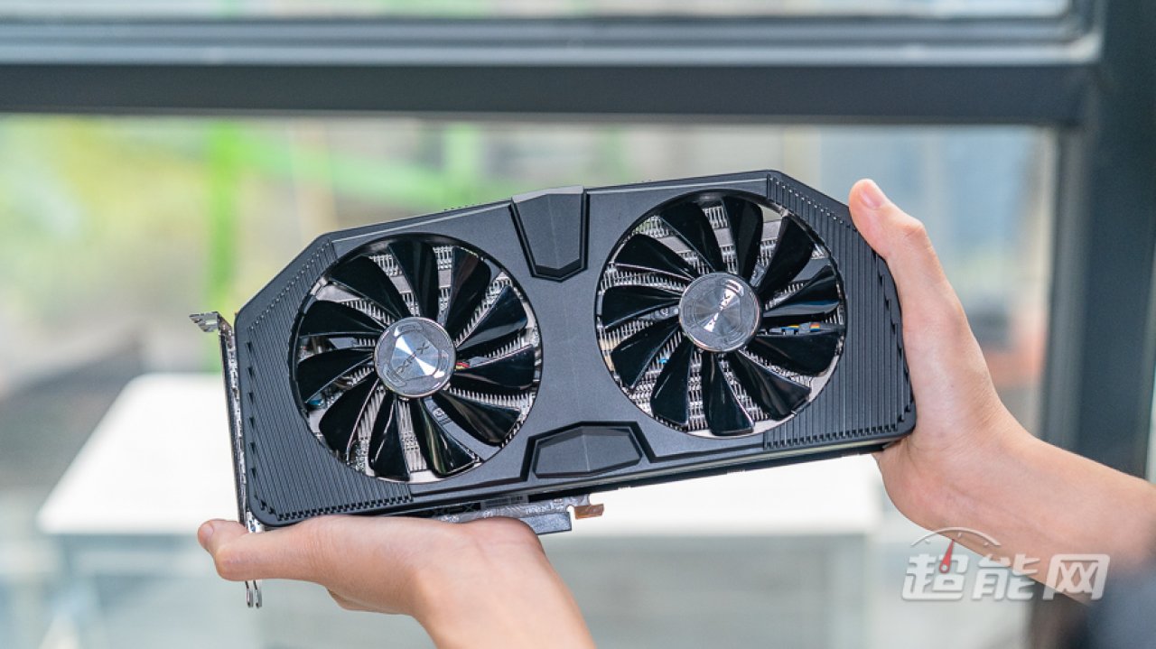 [01/08/2019] Radeon RX 5700 (XT): XFX-Custom-Design für Navi macht die Runde (1)