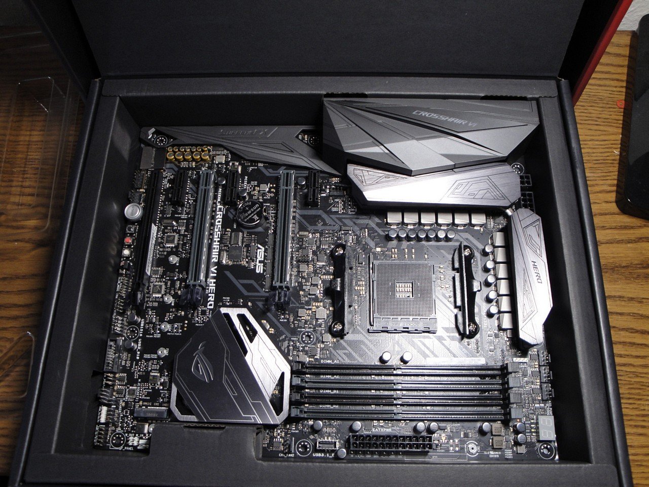 [27/09/2019] Update vom 28.09.2019: Mainboard von GxGamer