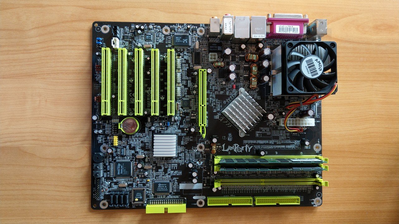 [27/09/2019] Update vom 28.09.2019: Mainboard von Don_Dan