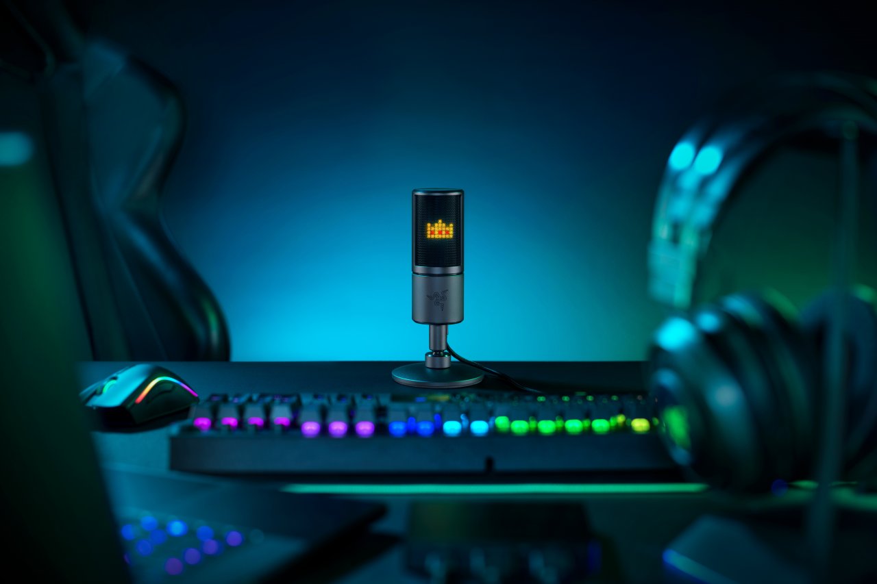 [27/09/2019] Razer Seiren Emote 724 R2
