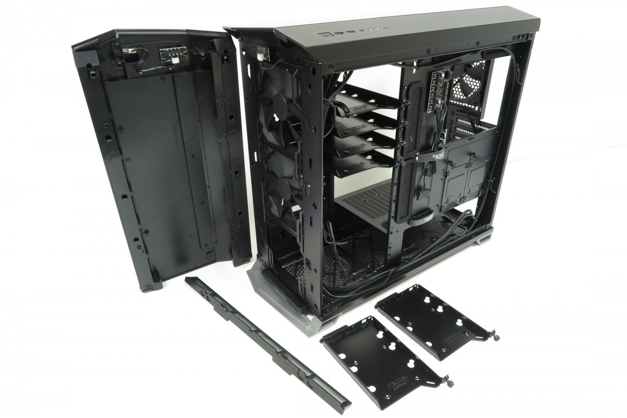 [17/09/2019] Fractal Design Vector RS: Dezenter RGB-Lichtspieler mit Designeroptik und modularen Innenraum im Test (14)