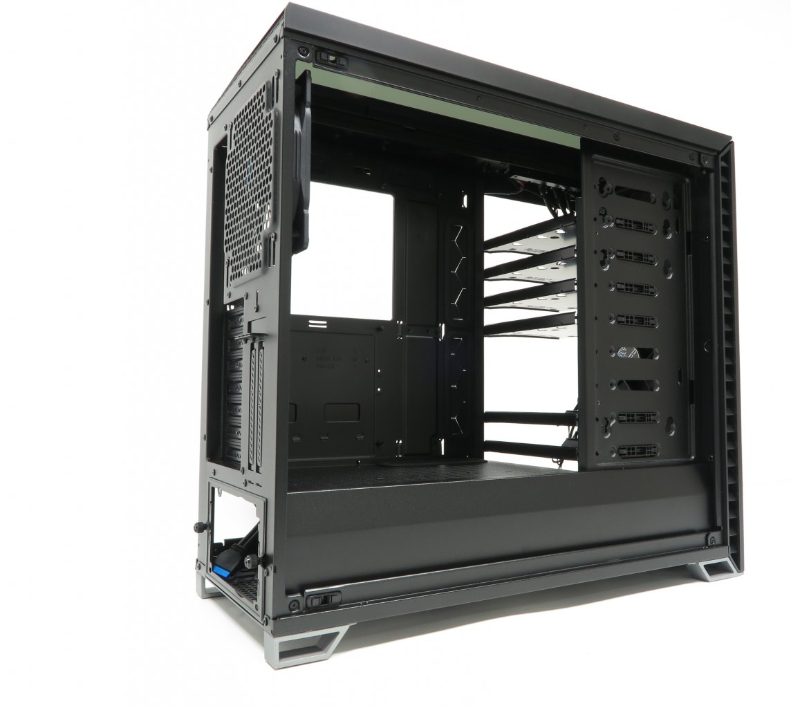 [17/09/2019] Fractal Design Vector RS: Dezenter RGB-Lichtspieler mit Designeroptik und modularen Innenraum im Test (17)