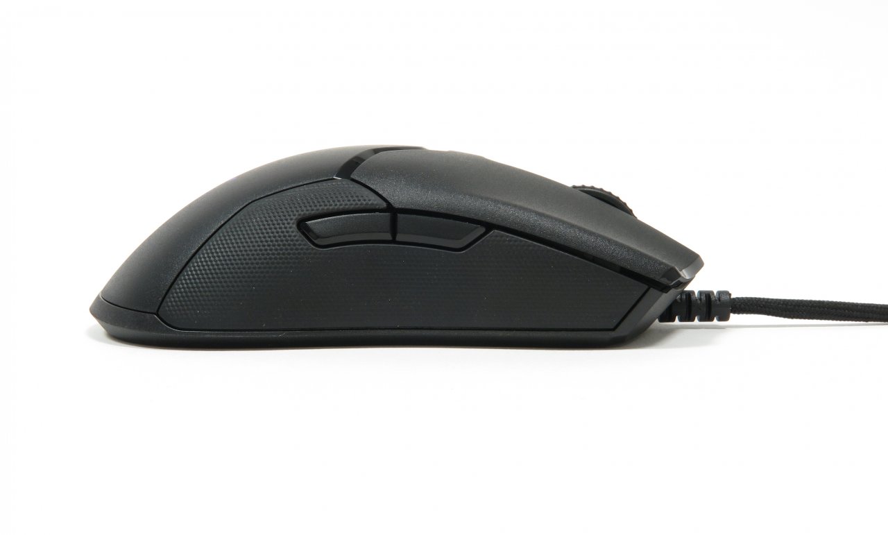 [04/09/2019] Razer Viper: Razers neues Spielermausflaggschiff mit optischen Tastenschaltern getestet (8)