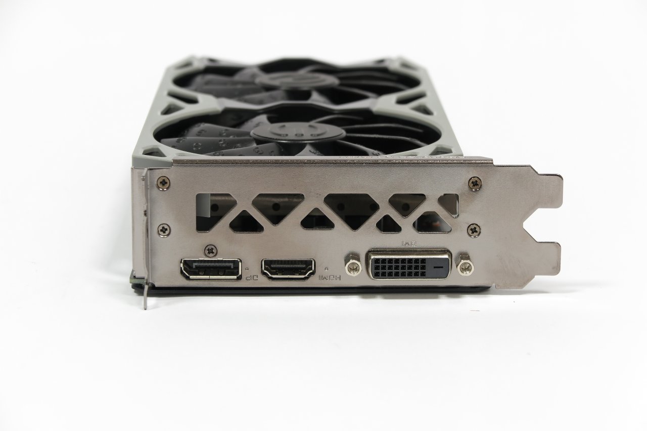 [29/10/2019] Geforce GTX 1660 Super im Test: Mit 75 % höherer Speichertransferrate zum Sieg im Mittelgewicht? (17)