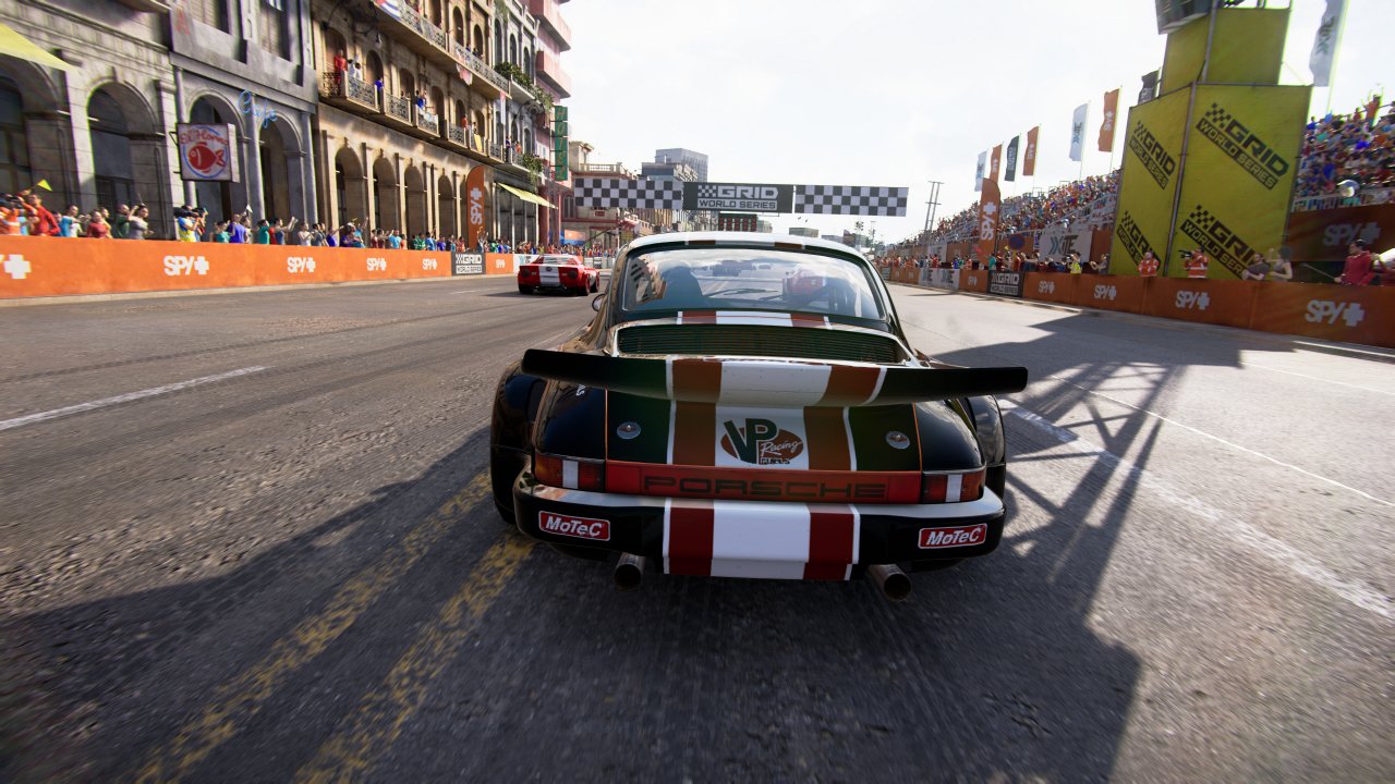 [11/10/2019] Grid 2019 (13)