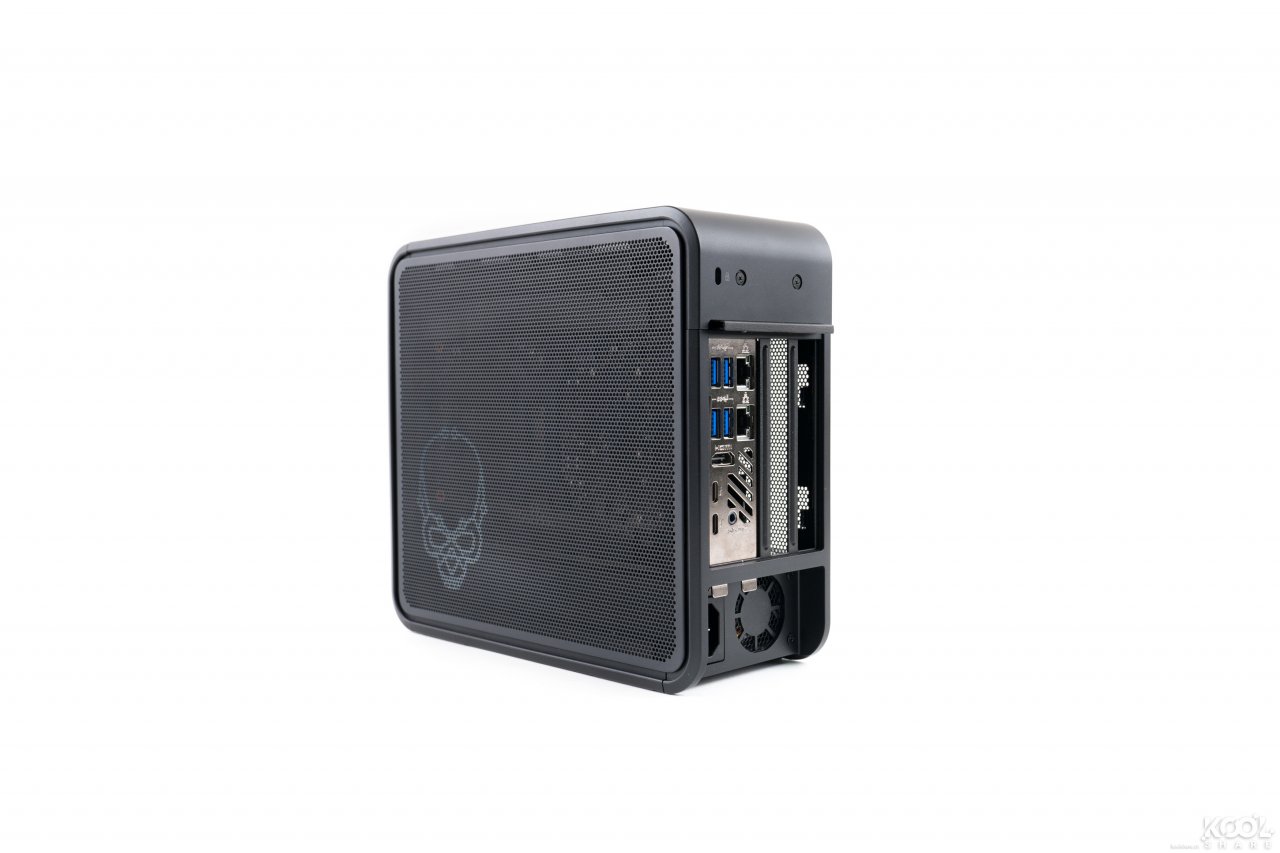 [21/10/2019] Intel NUC Compute Ghost Canyon 02
