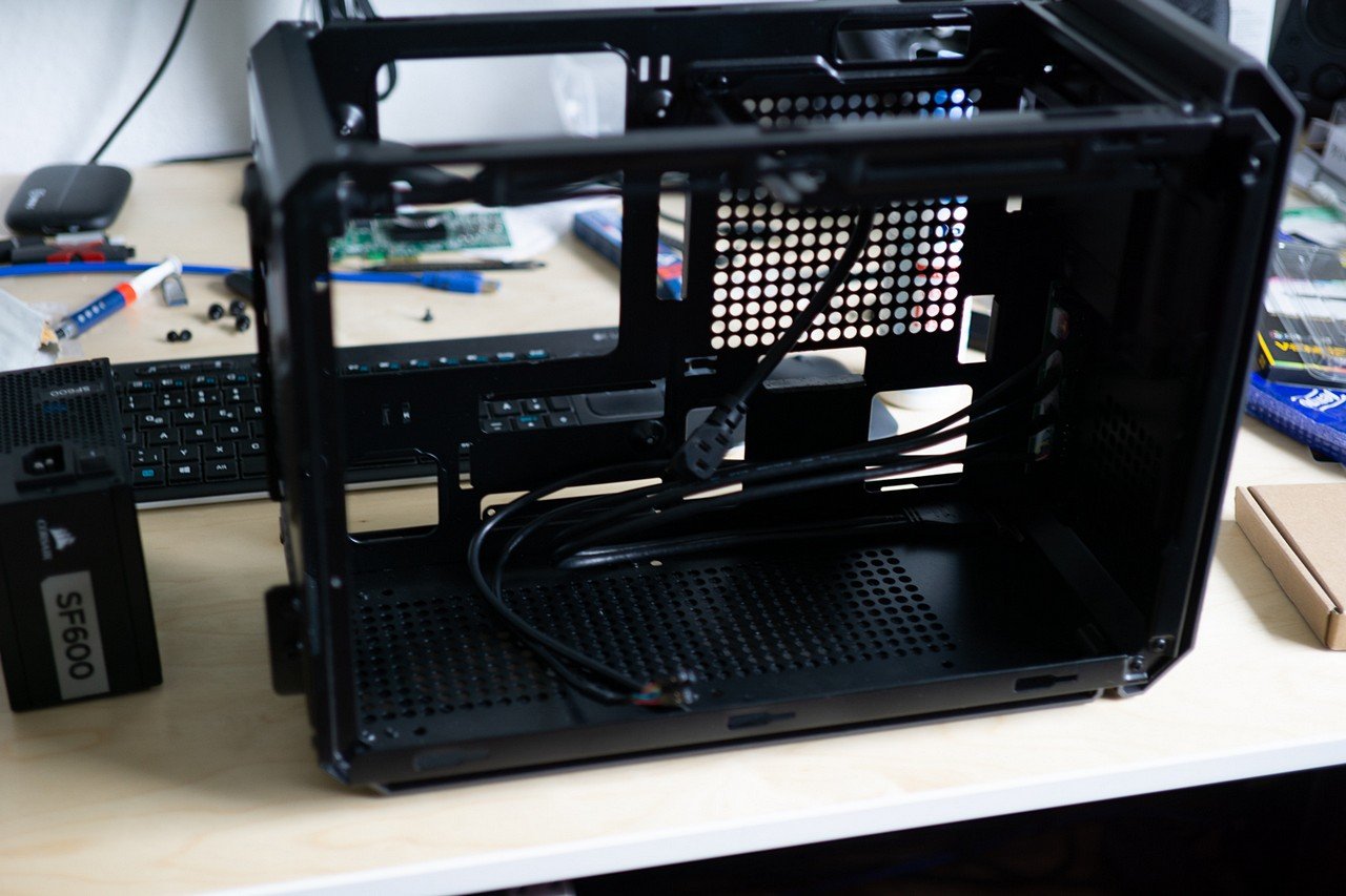 [22/10/2019] Mini-ITX-Tagebuch: High-End-Hardware im DAN Case A4 SFX V4 (13)