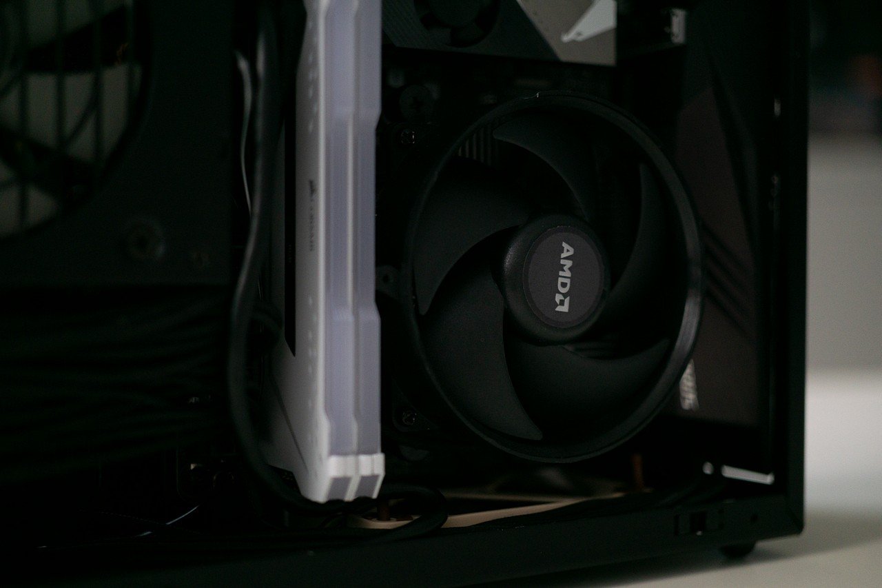 [22/10/2019] Mini-ITX-Tagebuch: High-End-Hardware im DAN Case A4 SFX V4 (18)