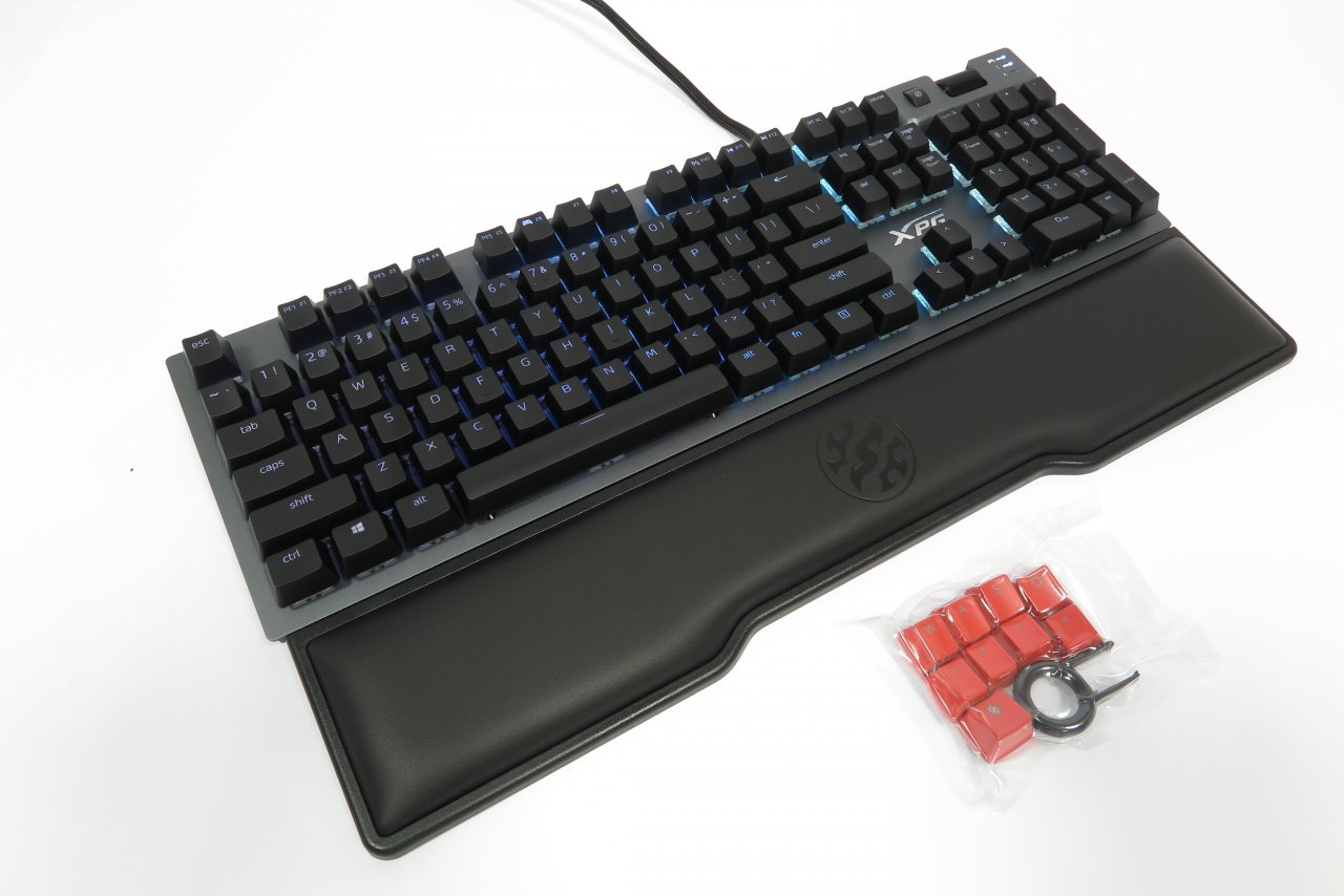 [24/10/2019] XPG Summoner im Test: Ist die neue, softwarefreie Edeltastatur mit RGB-Beleuchtung ein Tipp für preisbewusste Spieler? (3)