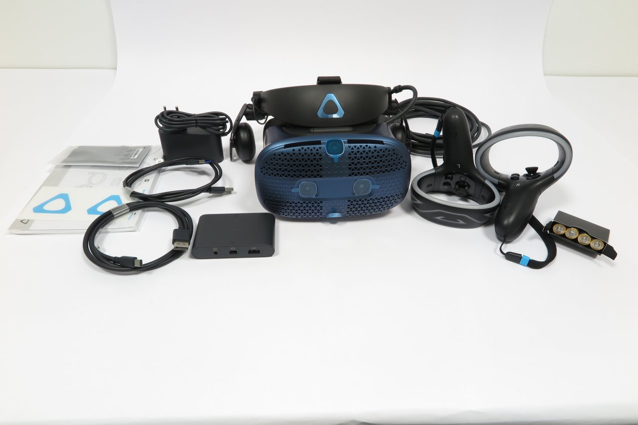 [12/11/2019] HTC Vive Cosmos im Test: Tutto completto - das gibt es alles in dem Karton zu finden