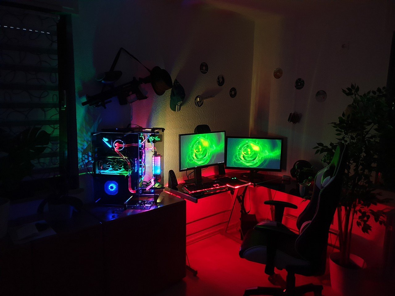 [14/12/2019] Update vom 15.12.2019: Schreibtisch von Nightworker74