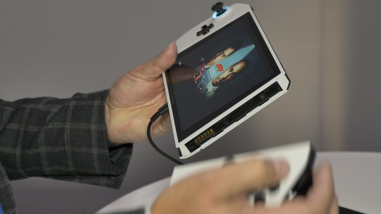 [08/01/2020] Alienware Concept Ufo 03