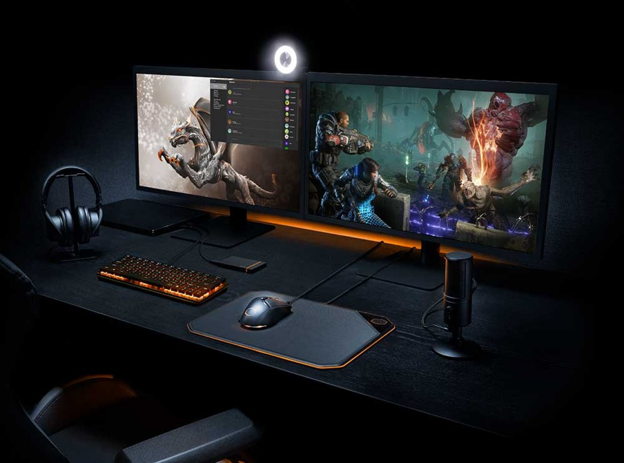 [10/01/2020] Seagate FireCuda Gaming SSD Desktop Lifestyle 1000x1000
