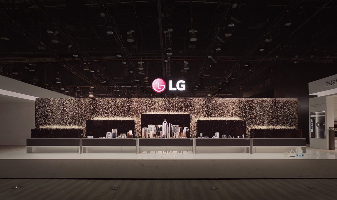 [02/01/2020] CES 2020: LG zeigt rollbaren OLED-TV an der Decke (Symbolbild)