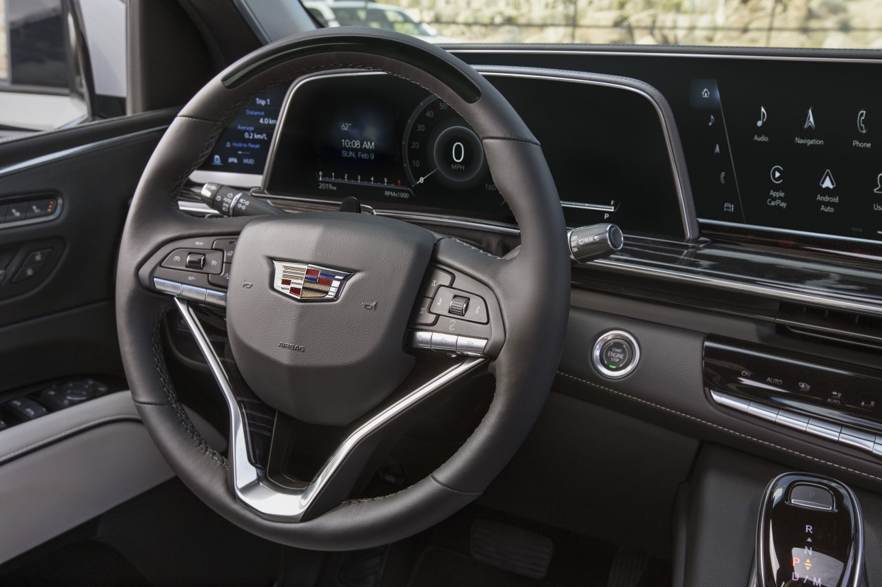 [07/02/2020] 2021 Cadillac Escalade Innenraum 4 