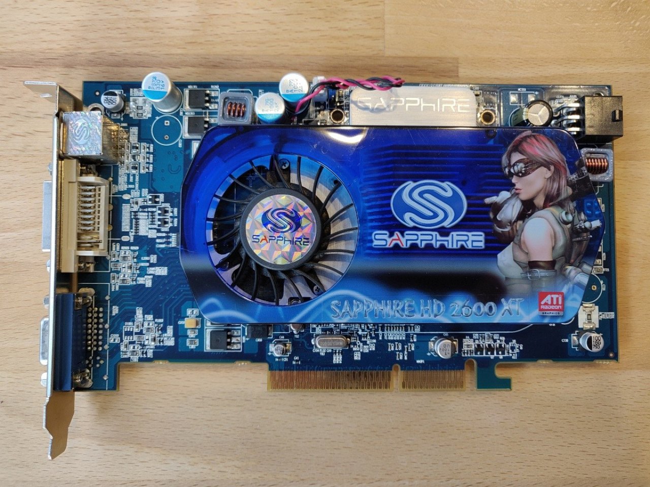 [21/02/2020] Update vom 22.02.2020: Grafikkarte von fisch@namenssuche (Sapphire ATI HD2600 XT, AGP, 256 MB GDDR3)
