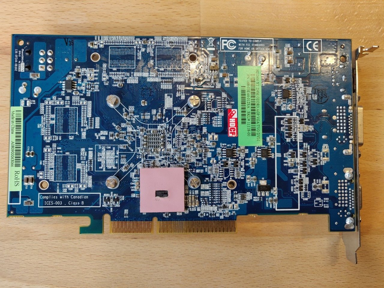 [21/02/2020] Update vom 22.02.2020: Grafikkarte von fisch@namenssuche (Sapphire ATI HD2600 XT, AGP, 256 MB GDDR3)