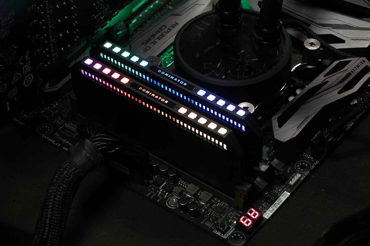 [06/03/2020] Corsair Dominator Platinum RGB CMT32GX4M2K4000C19