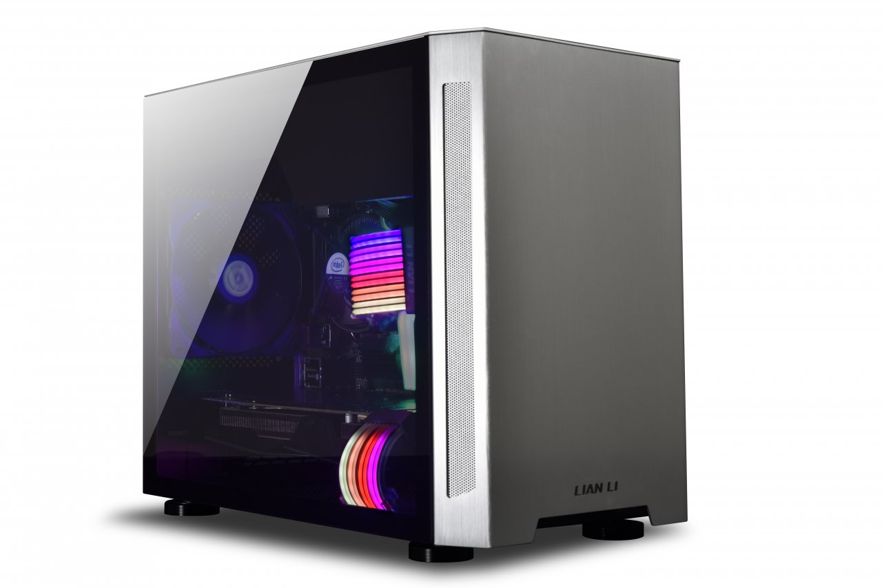 [03/03/2020] Lian Li Strimer Plus PC Gehaeuse verbaut 3 
