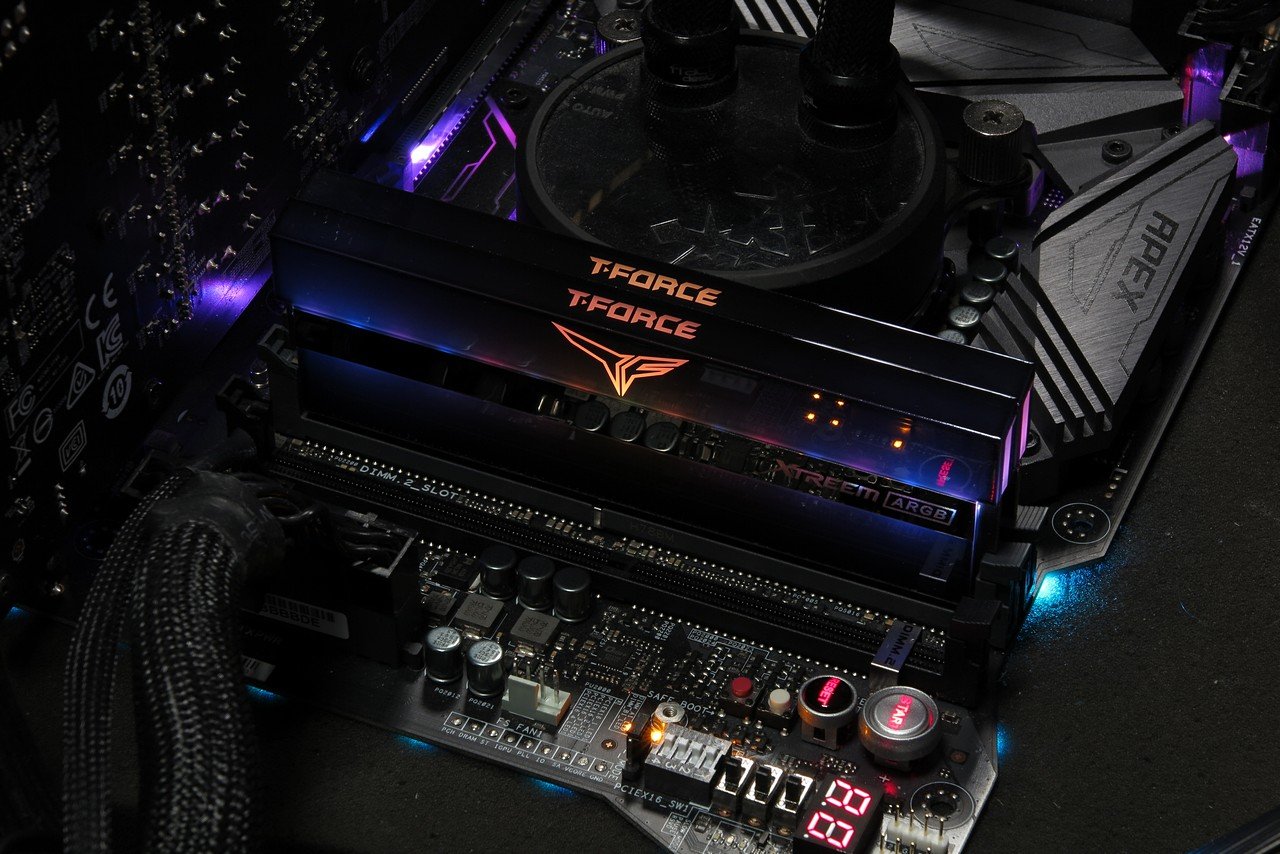 [20/03/2020] Teamgroup T-Force Xtreem ARBG TF10D416G3600HC14CDC01